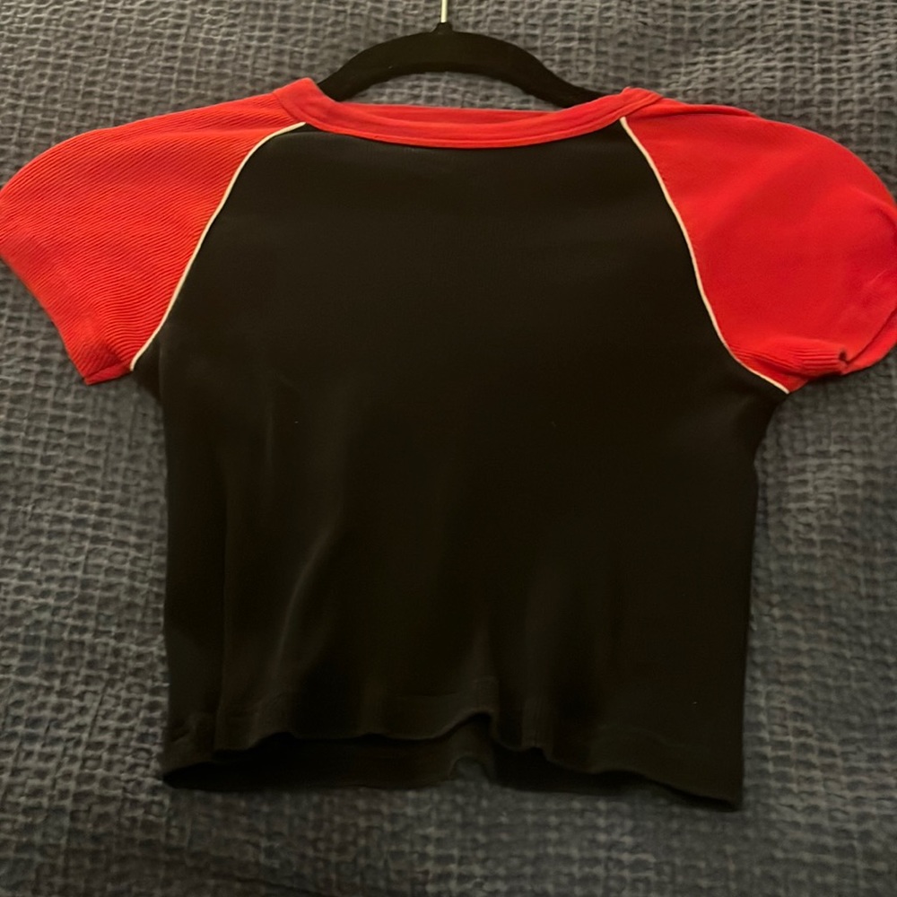 Brandy Melville crop top